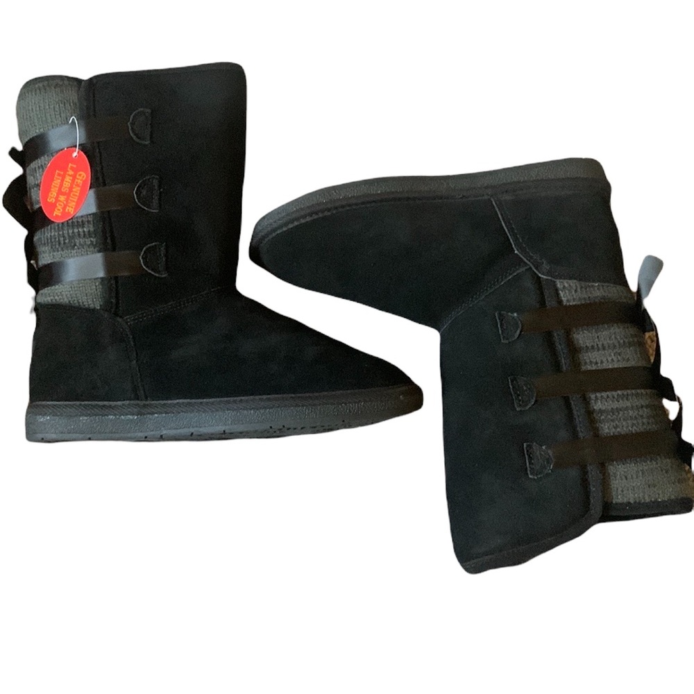 NWT Black Bow Boots